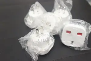 Pack Of 5 Travel Adapter Plug (Uk To Us/Aus/Canada, White)