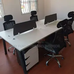Workstation Table (With Chairs)