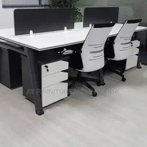 Workstation Table (With Chairs)