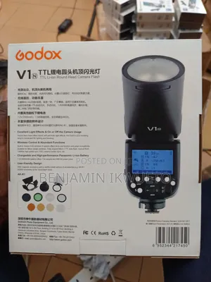Godox V1 Flash Light