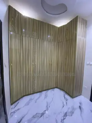 Full HDF High Gloss Masonia Masters Wardrope