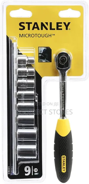 STANLEY Compact 3/8" 72 Tooth Ratchet and 10 Piece Socket