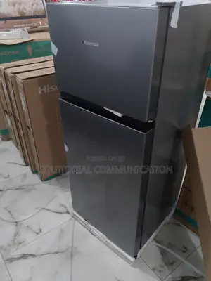 World Best Hisense 125l Double Door Refrigator.