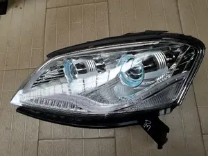 2020 Model Headlamp for Ssangyong Chairman