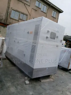 Unique Perkins DIESEL Soundproof 400kva Generator