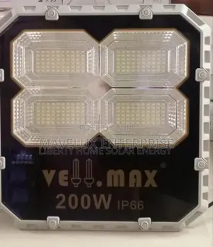200w Ip66 Vellmax Solar Floodlight