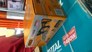 Lithium Ion Chain Saw