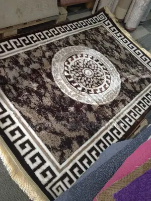 High Quality Turkish Center Rug Carpet Size 7/10