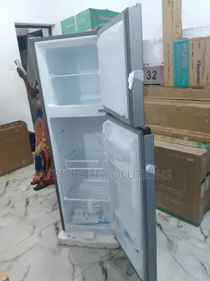 Durable 154 Liters Hisense Top Mount Refrigerator