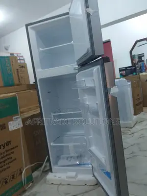154 Liters Hisense Top Mount Refrigerator- Eco Friendly