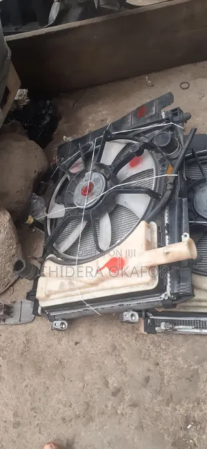 Radiator Fan Condenser Toyota Yaris / 08/ 12
