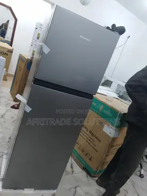 154 Liters Hisense Top Mount Refrigerator- Low Noise