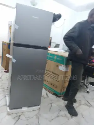 154 Liters Hisense Top Mount Refrigerator- Fast Cooling