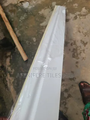 10mm Fiber White Skettings