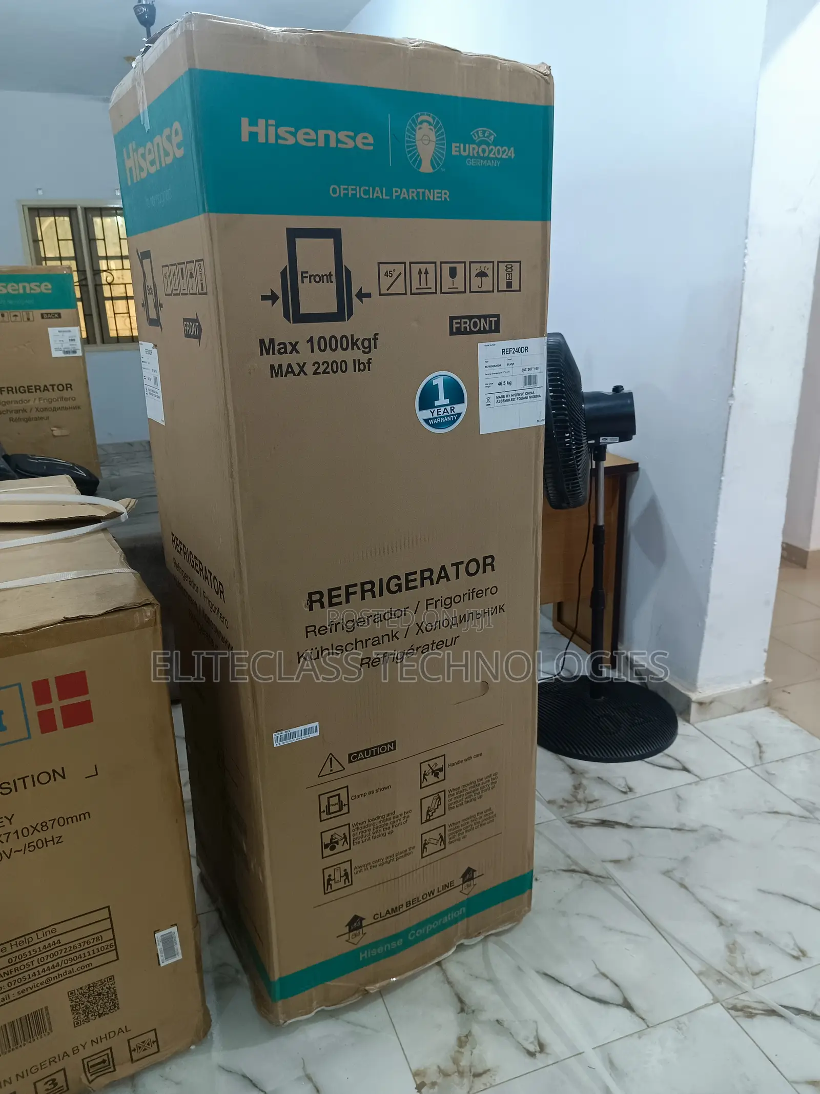 Portable Hisense Refigerator REF240DR