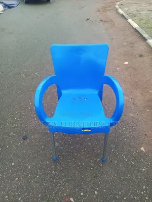 Plastic Chair With Armrest