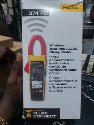 Fluke 374FC True-RMS AC-DC Clamp Meter