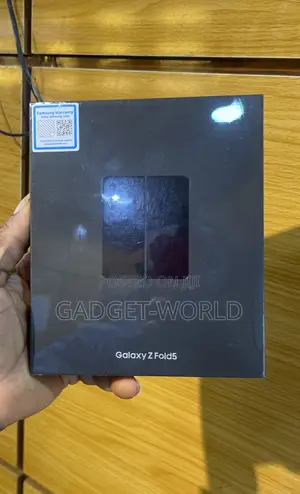 New Samsung Galaxy Z Fold 5 256 GB Black