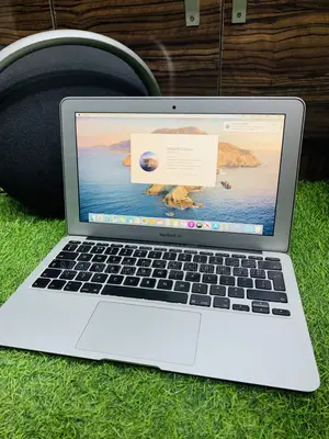 Laptop Apple MacBook Air 2015 8GB Intel Core I7 SSD 256GB
