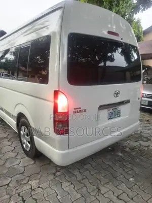 Toyota Hiace Hummer Bus for Rent or Hire