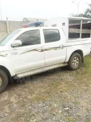 Hilux for Hire Rent