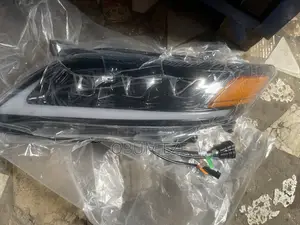 Headlight Camry Three Torch 2010