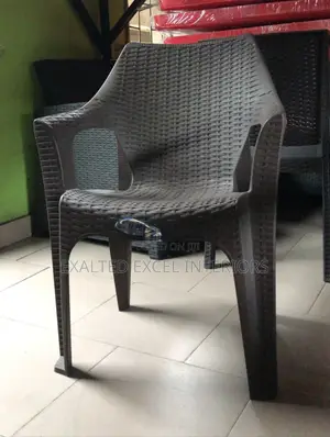 Quality Imported Strong Plastic Chair