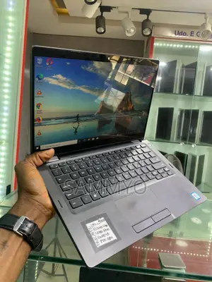 Laptop Dell Latitude 5300 16GB Intel Core i5 SSD 512GB