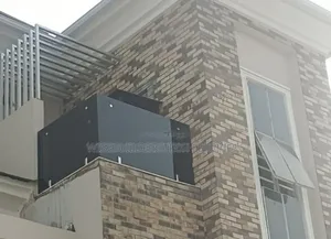10mm Glass Railing