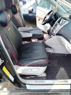 Horse Leather Seat Covers Plain Black With Red Lines