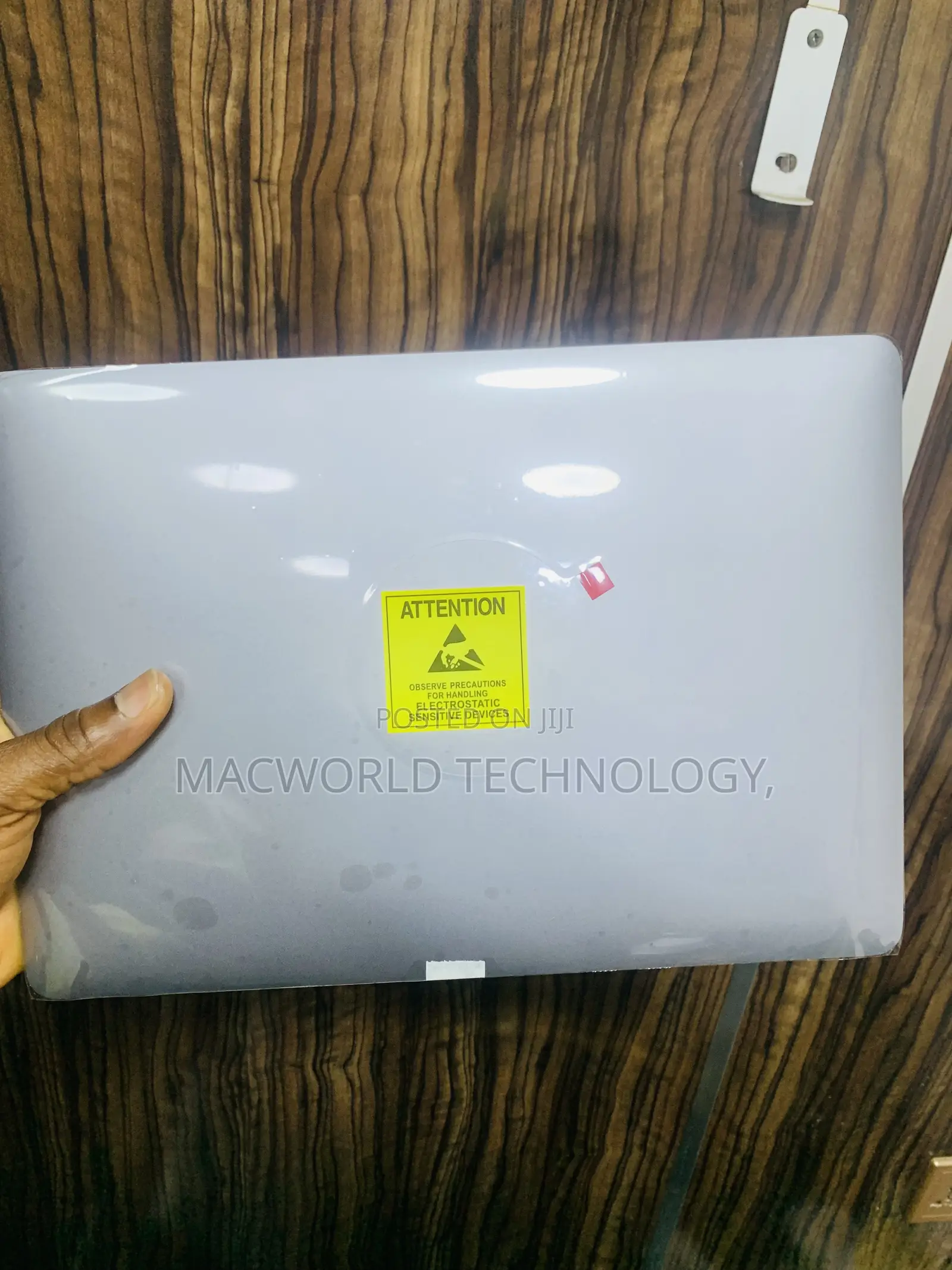 Macbook Pro Screen 2018