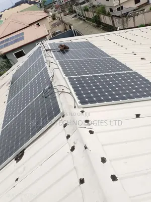 Canadian Solar Panel 300w 8pcs Installed To Power Ac Fridge