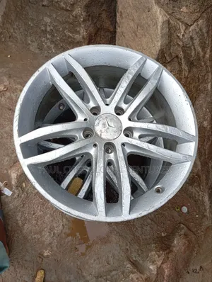Alloyed Rim Mercedes Benz C300 17"