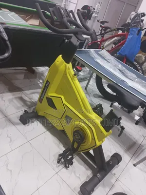 Commercial Spinning Bike ( User Weight 200kg)