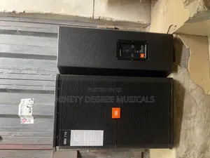 JBL Srx715 Speaker