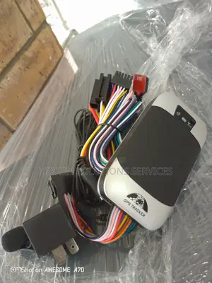 Safe Vehicle GPS Tracking Device Locator