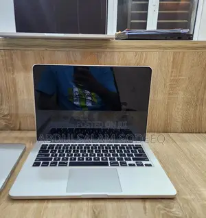 Laptop Apple MacBook Pro 2015 8GB Intel Core I5 SSD 128GB