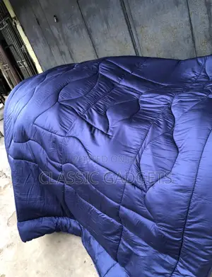 Quality Plain Design Duvet Set / Bed Sheets Set