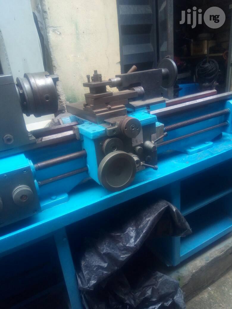 Lating Machine