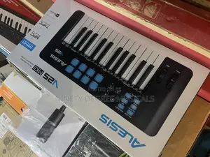 Alesis V25 Midi Keyboard