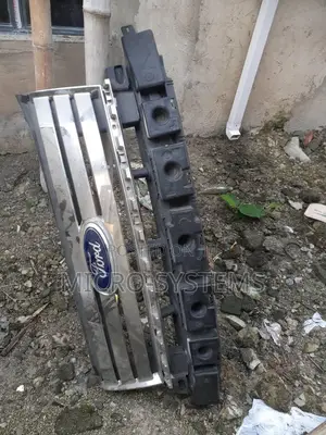 Ford Grille