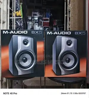 M-Audio Bx5 Professional Studio Monitor Speaker