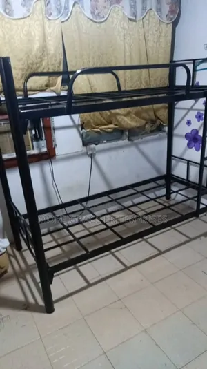 Detachable Metal Bunk Bed With Ladder for Home 6*3 Feet.