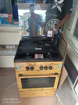 Maxi 60×60 3+1 Wooden Gas Cooker Brand New