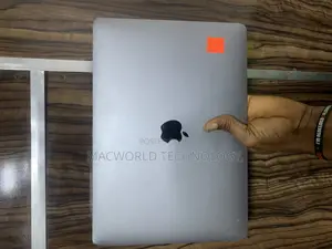 Macbook Pro 2016 Screen