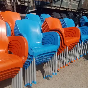 Good Quality Plastics Chairs With Chrome Legs