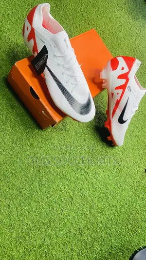 Nike Zoom Air (44 45)