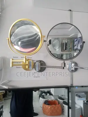 Amplifying Mirror
