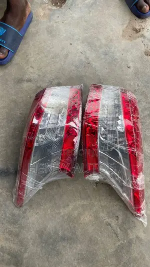 Set Rear Light Sentra 2014-015