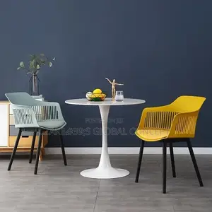 Quality Accent Chair Set With Classic Table